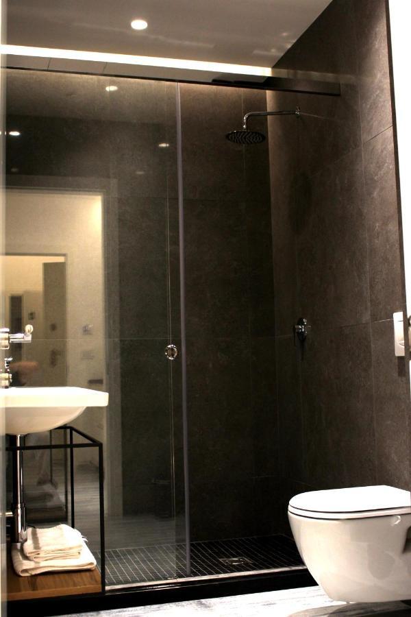 Urban Rooms Tirana Esterno foto